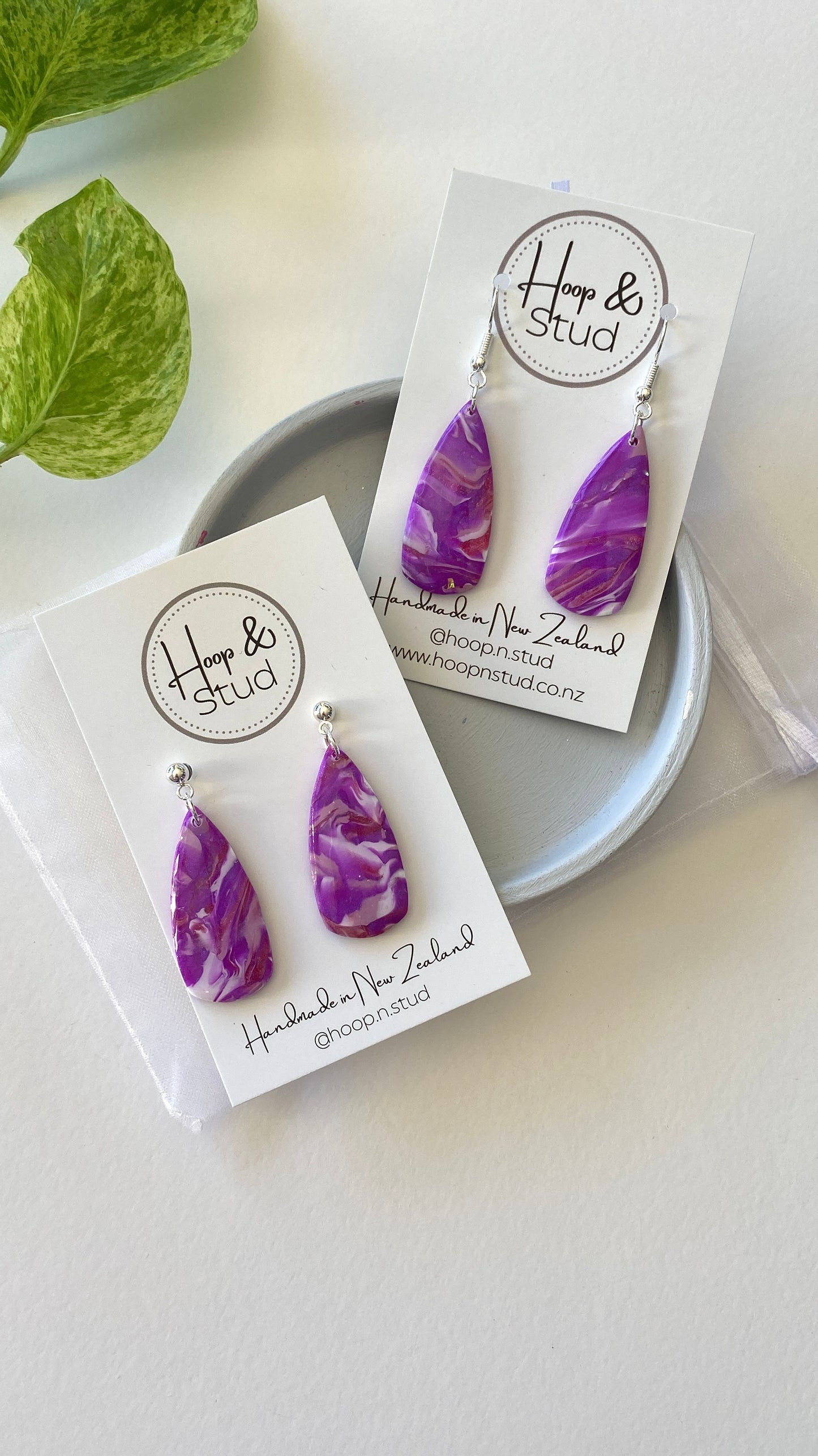 Marbled purple slim teardrop