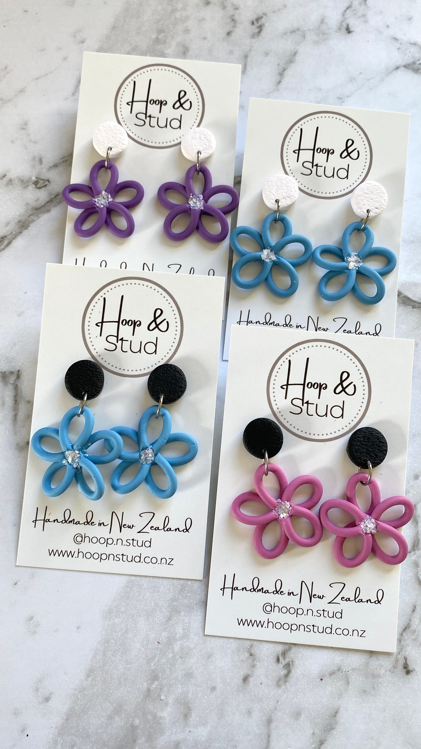 Extruded flower earrings