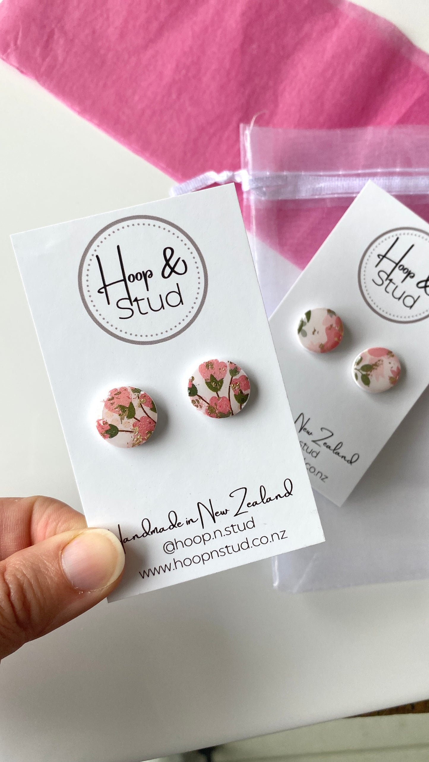 Floral transfer studs