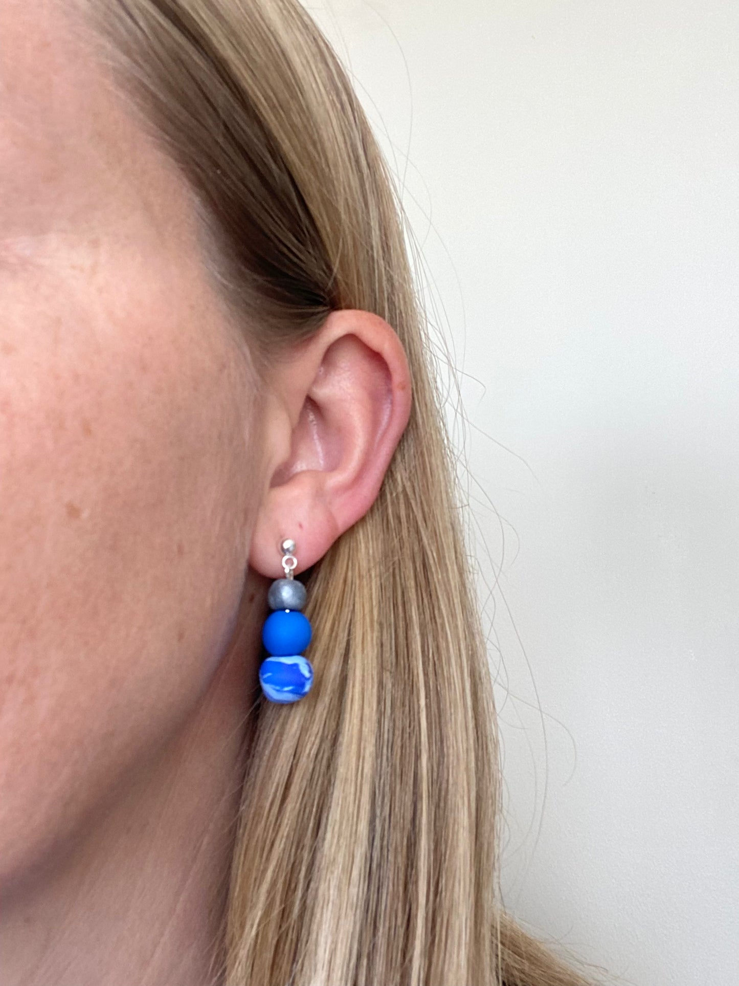 Triple bead earring