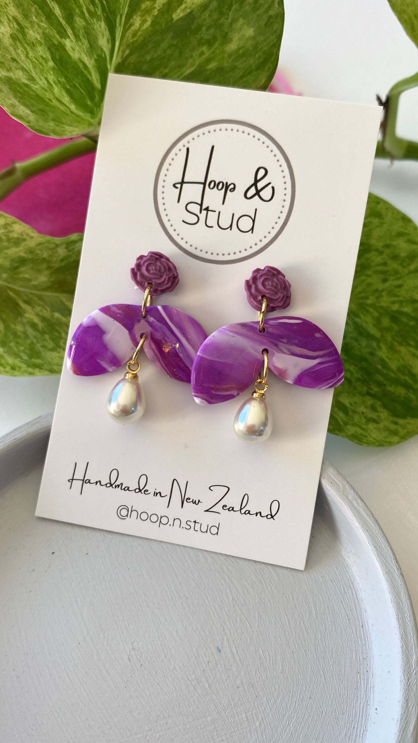 Marbled floral Pearl drop