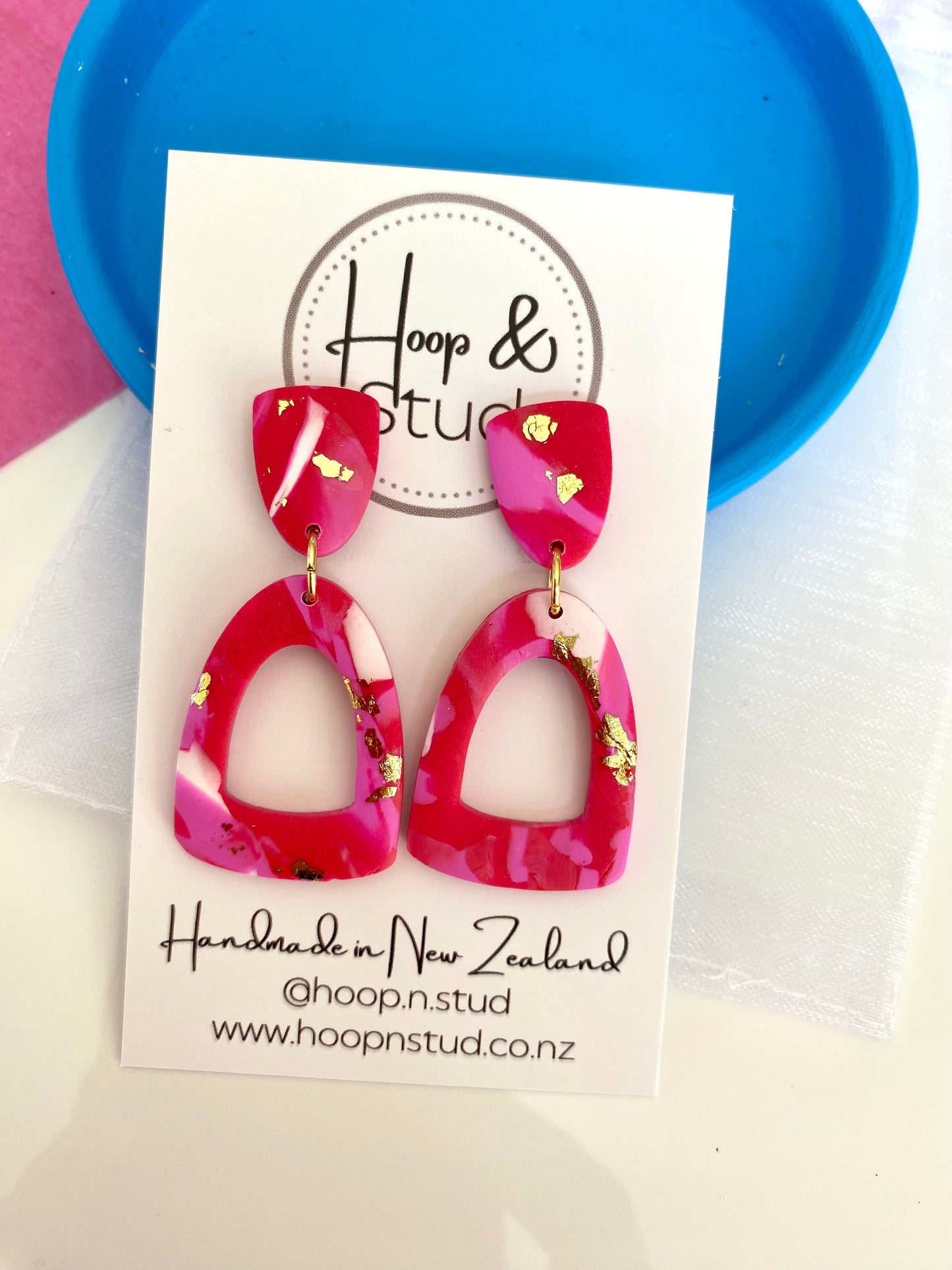 Arch cutout earrings