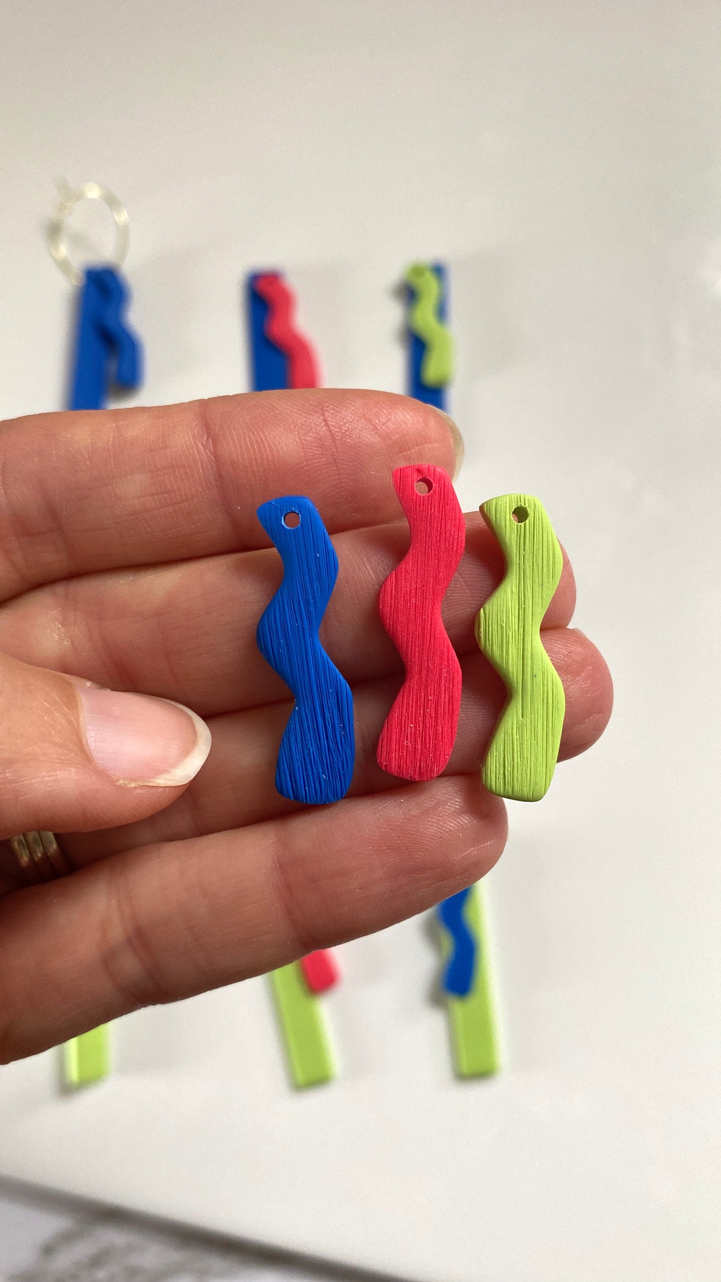 Bright squiggle hoops