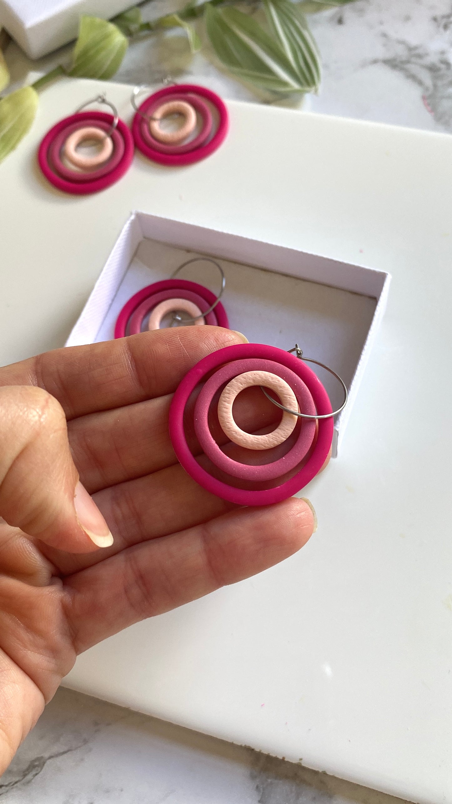 Circle concentric hoops
