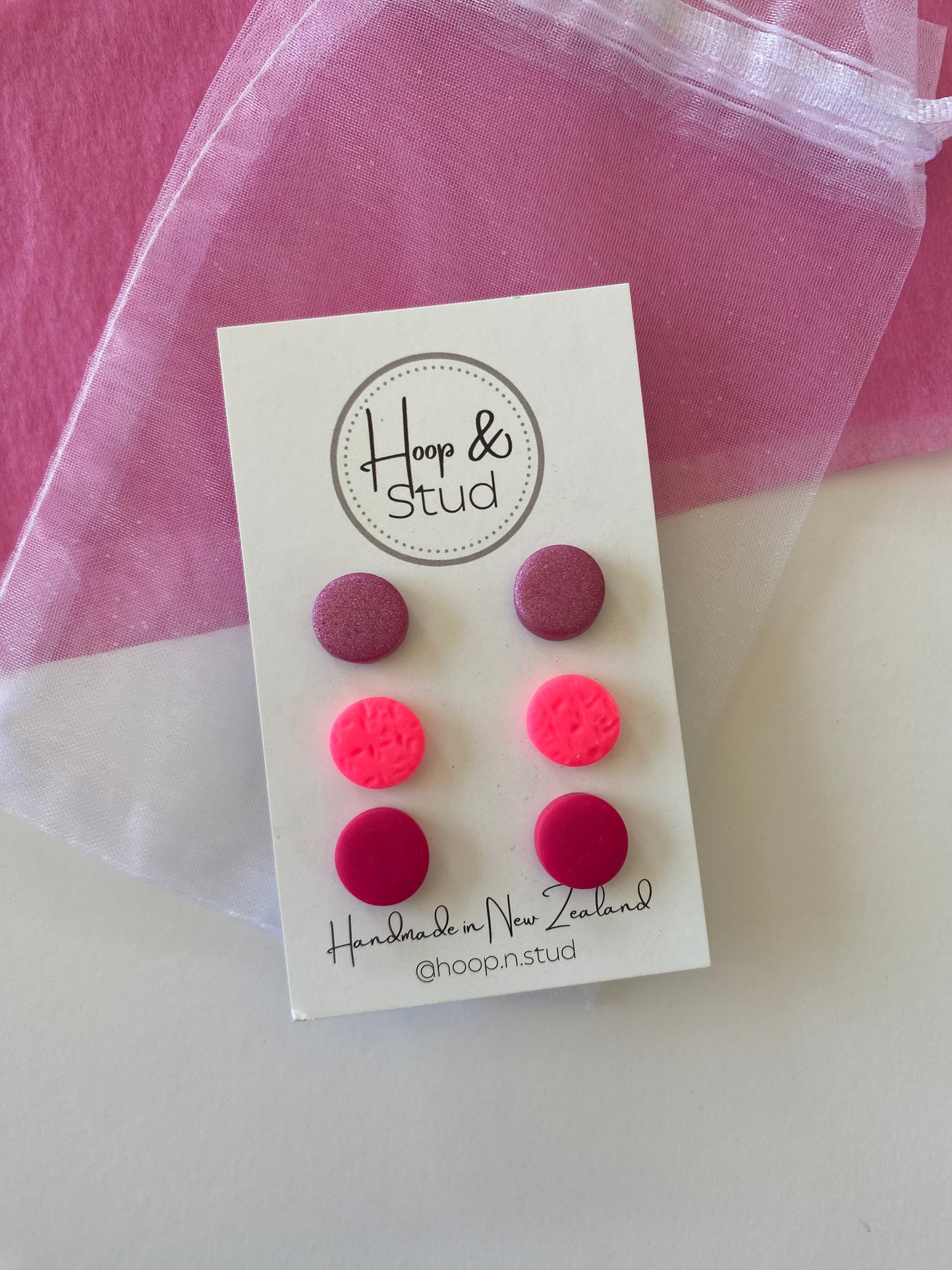 Triple stud set