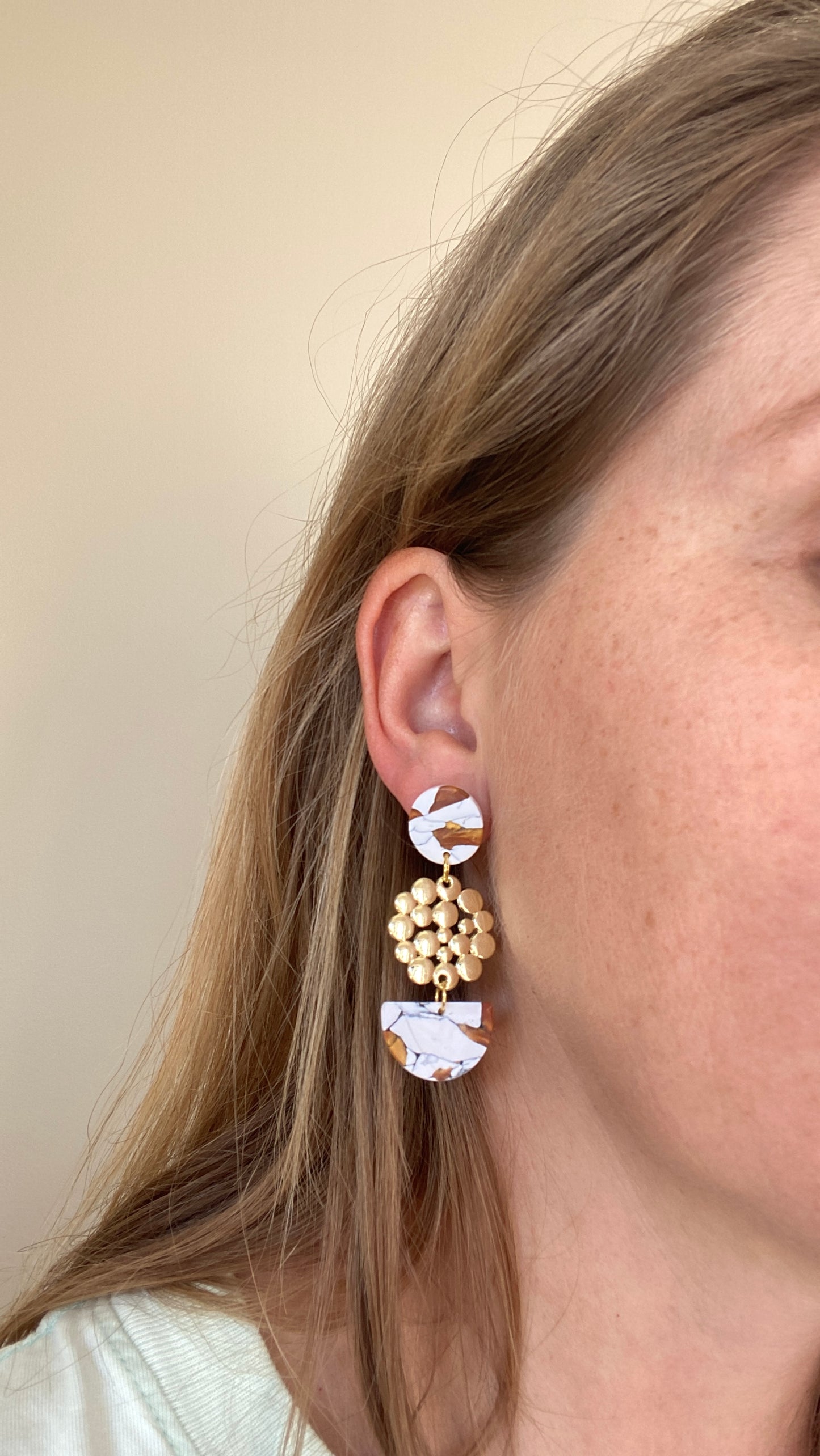 Marbled gold with charms