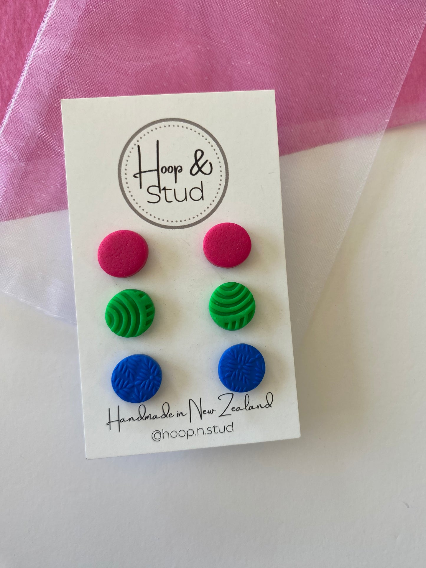 Triple stud set