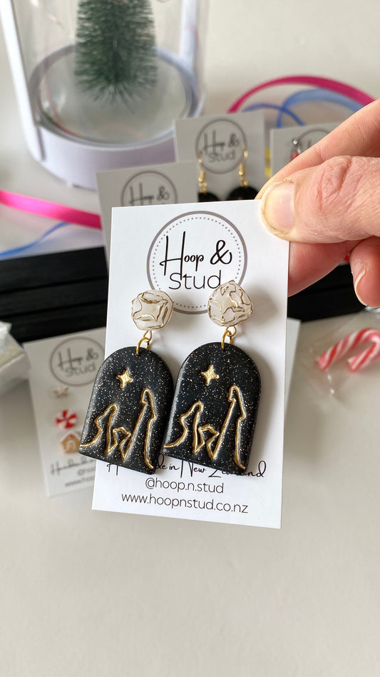 Nativity scene earrings
