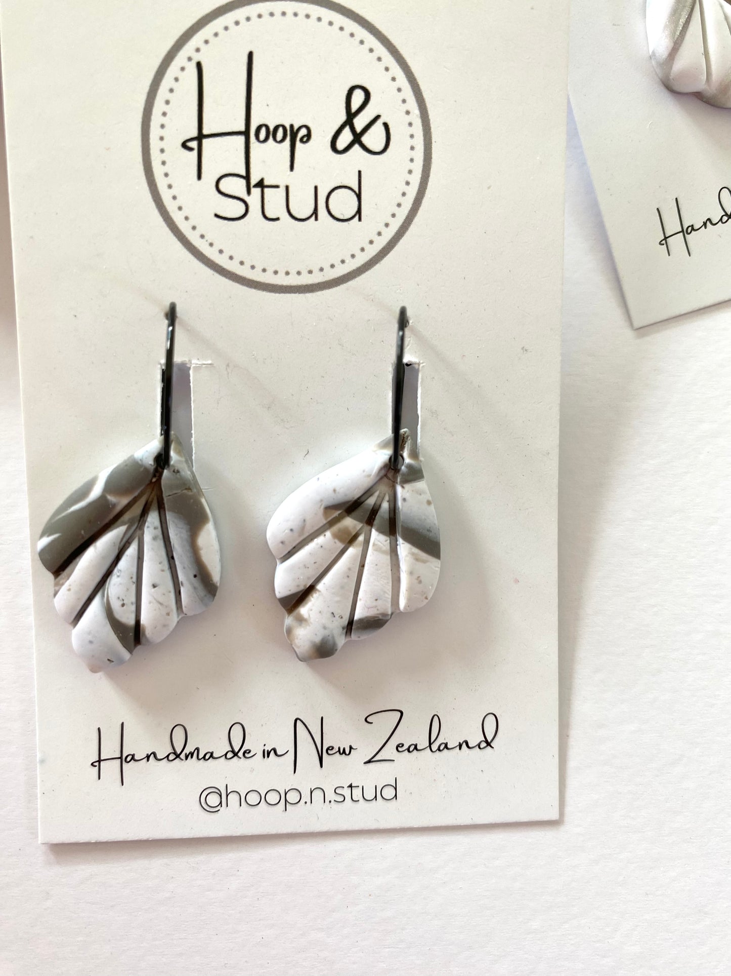Petite leaf earrings