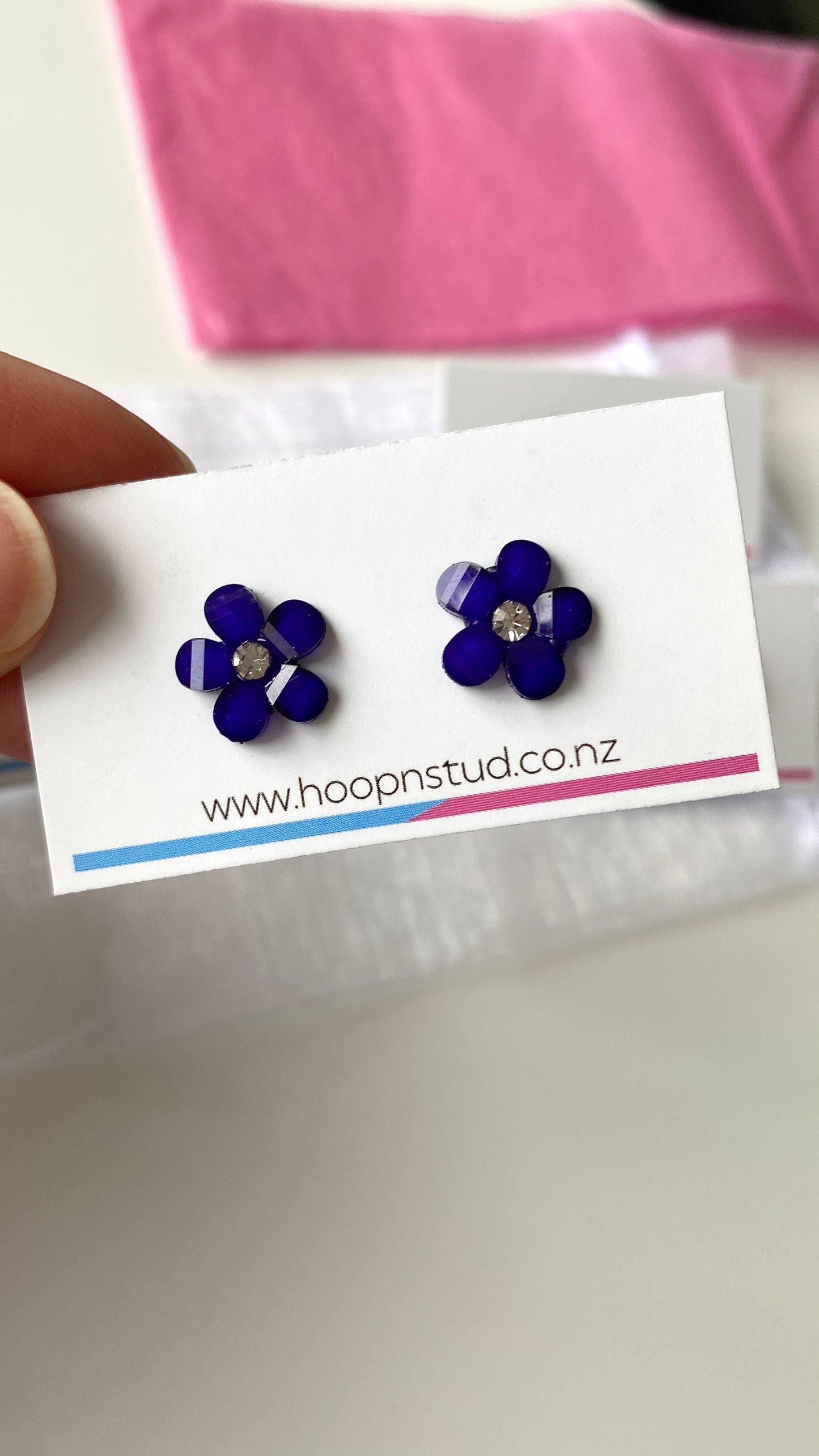 Flower gem studs