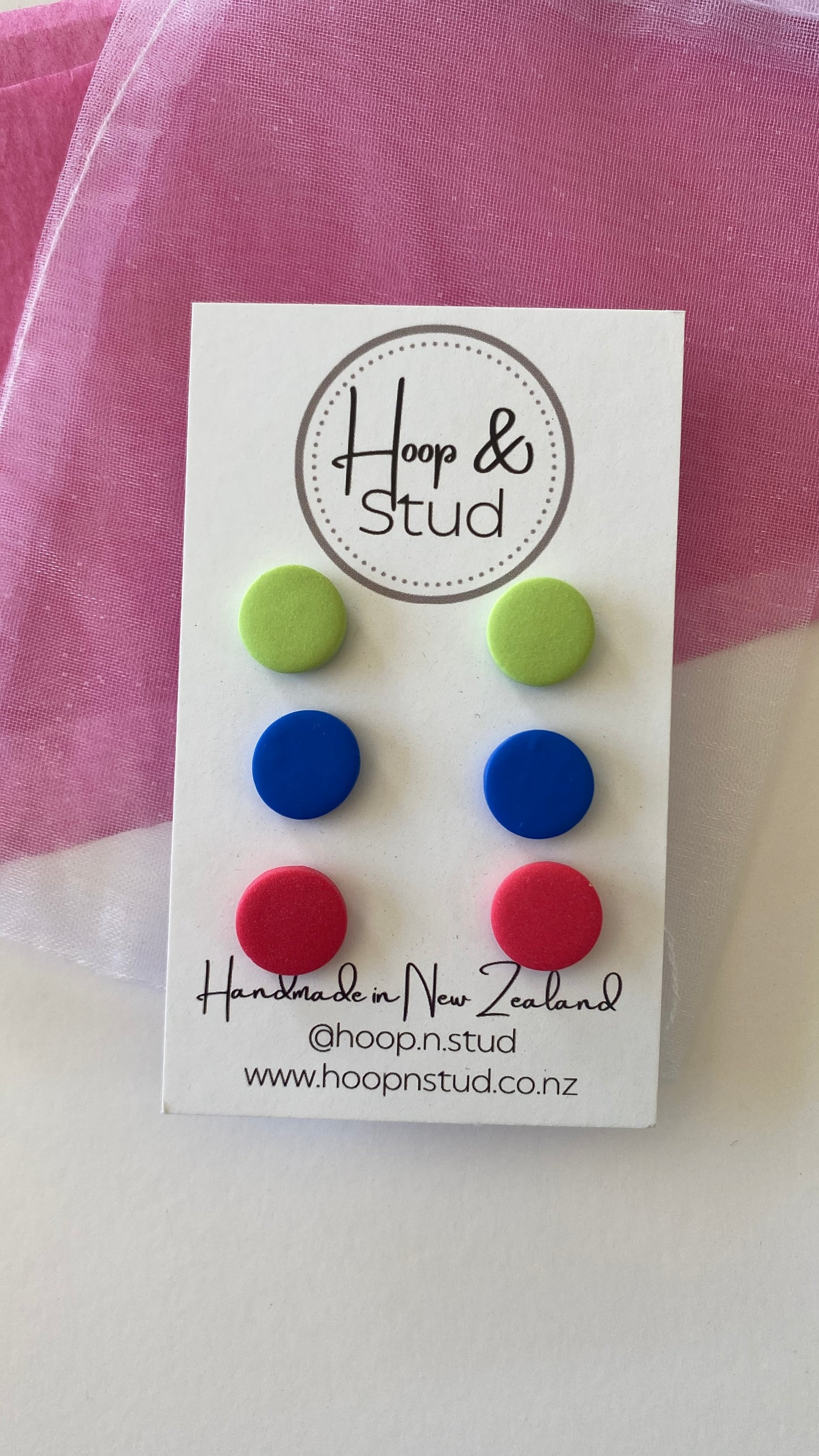 Triple stud set