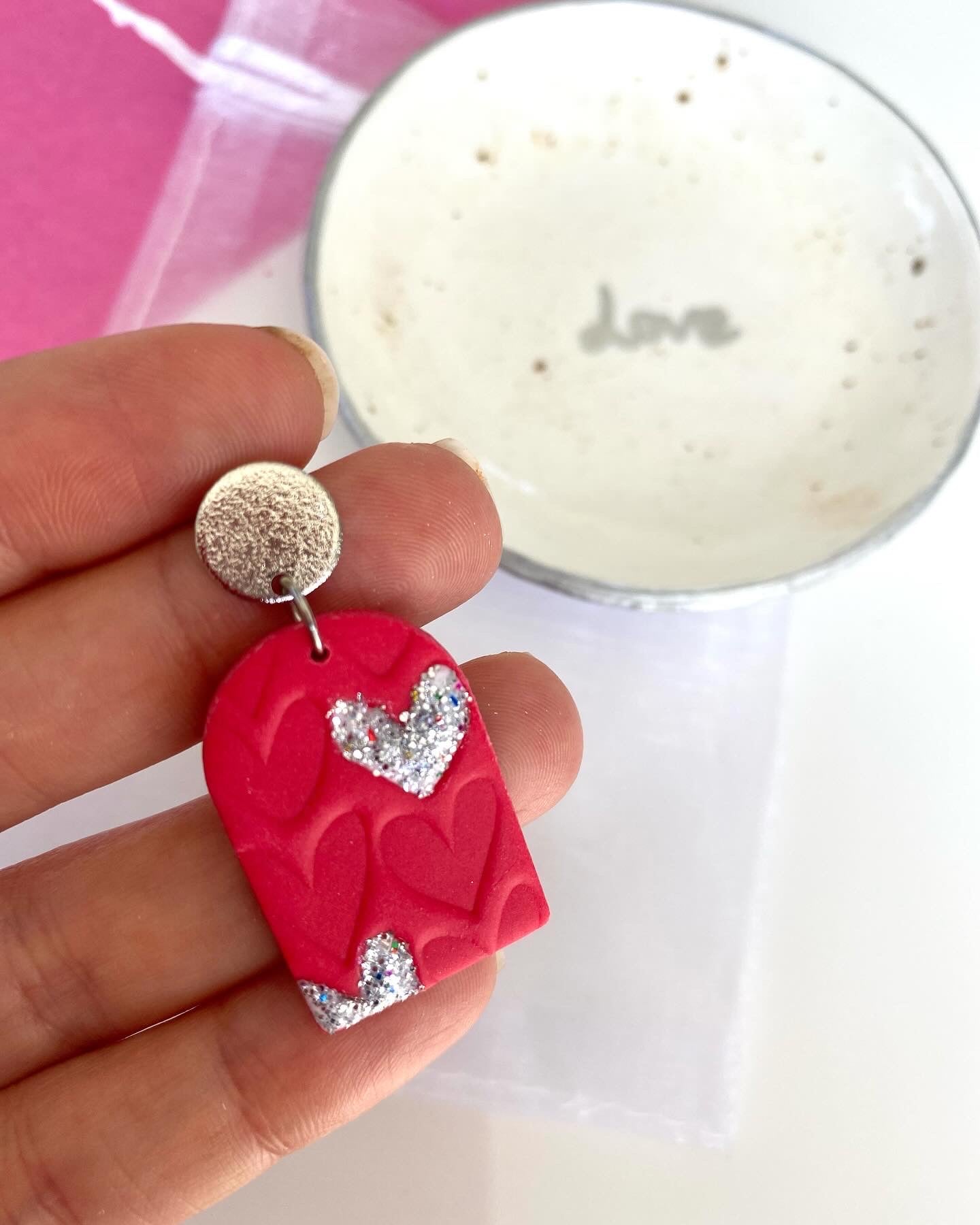 Heart arch earrings