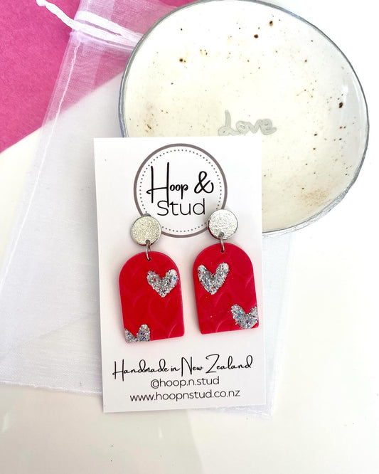 Heart arch earrings